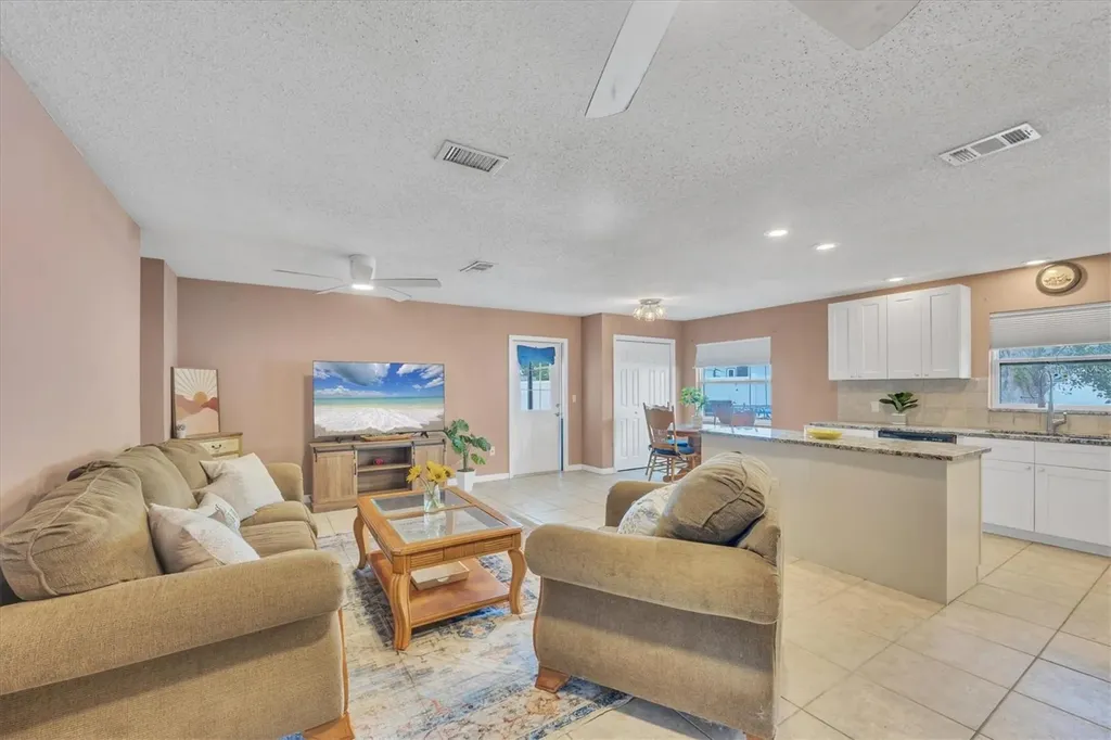 322 Linden Drive Ellenton FL 34222