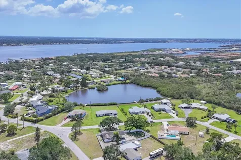 322 Linden Drive Ellenton FL 34222