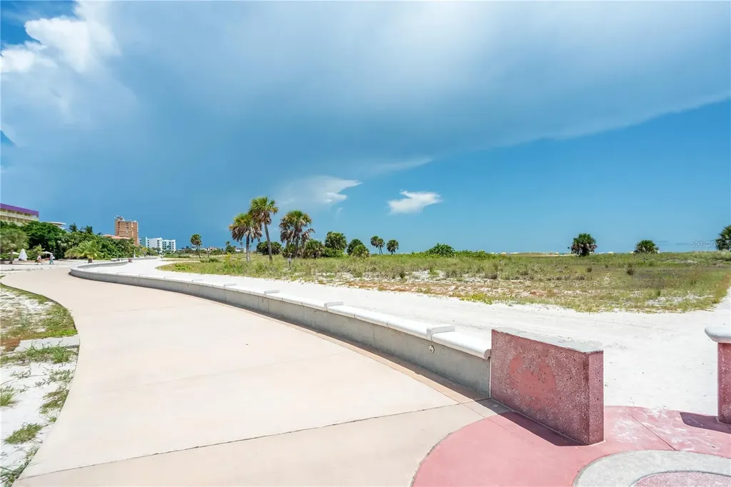 10265 Gulf Boulevard St Petersburg FL 33706