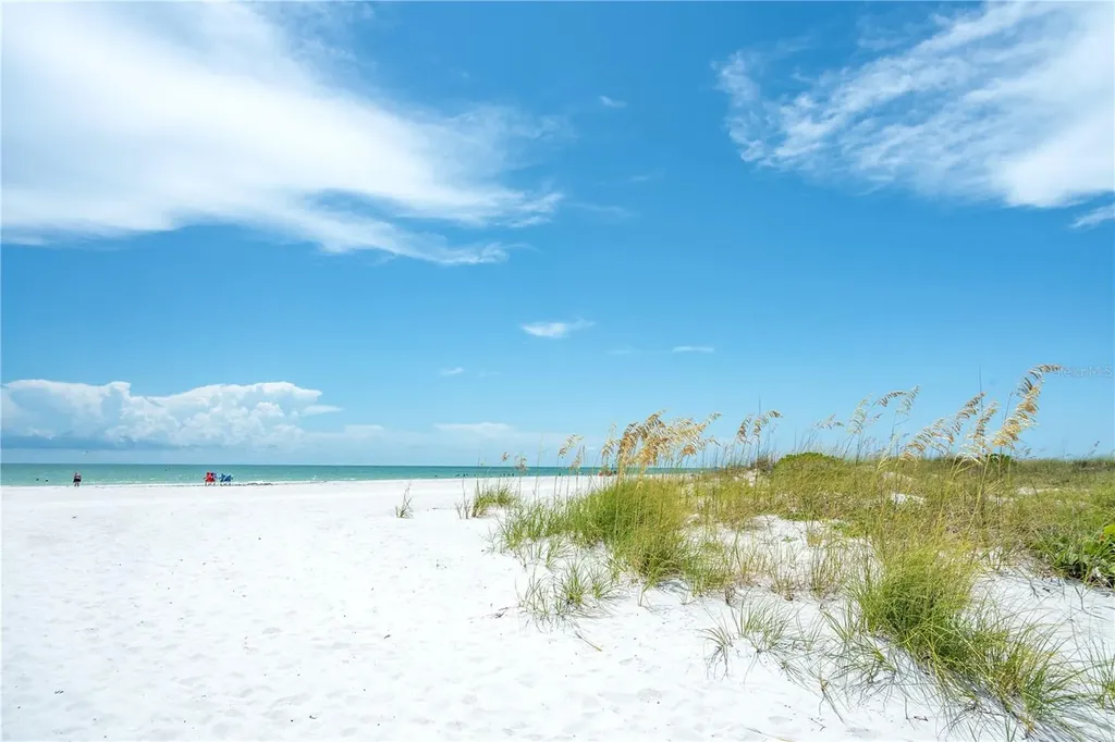 10265 Gulf Boulevard St Petersburg FL 33706