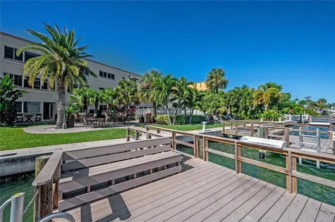 10265 Gulf Boulevard St Petersburg FL 33706