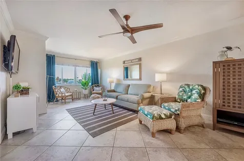 10265 Gulf Boulevard St Petersburg FL 33706