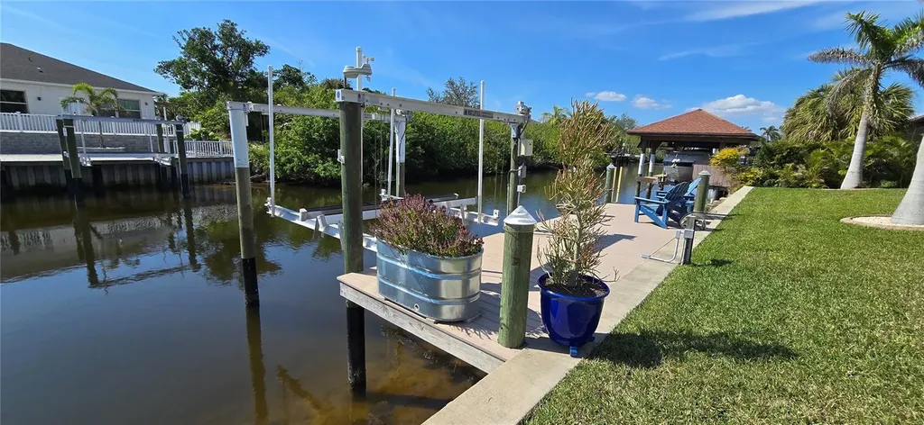 17350 Bayharbor Circle Port Charlotte FL 33948