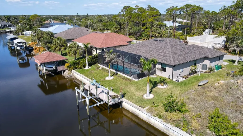 17350 Bayharbor Circle Port Charlotte FL 33948