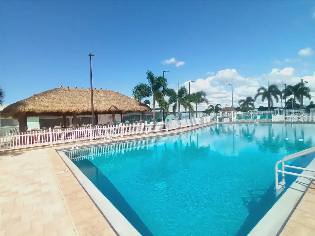 1580 Blind Brook Drive Sarasota FL 34234