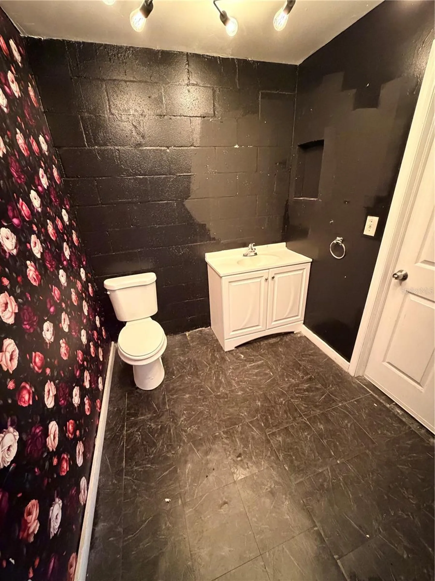 6102 E Adamo Drive Tampa FL 33619