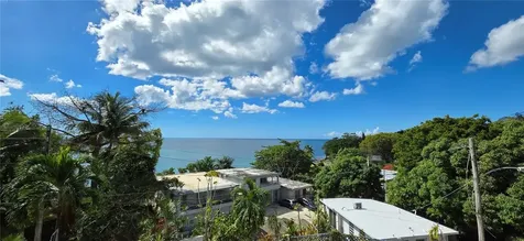 Carr 429 Km 3.3 Rincon PR 00677