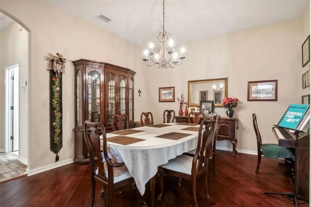 1430 Beaconsfield Drive Wesley Chapel FL 33543