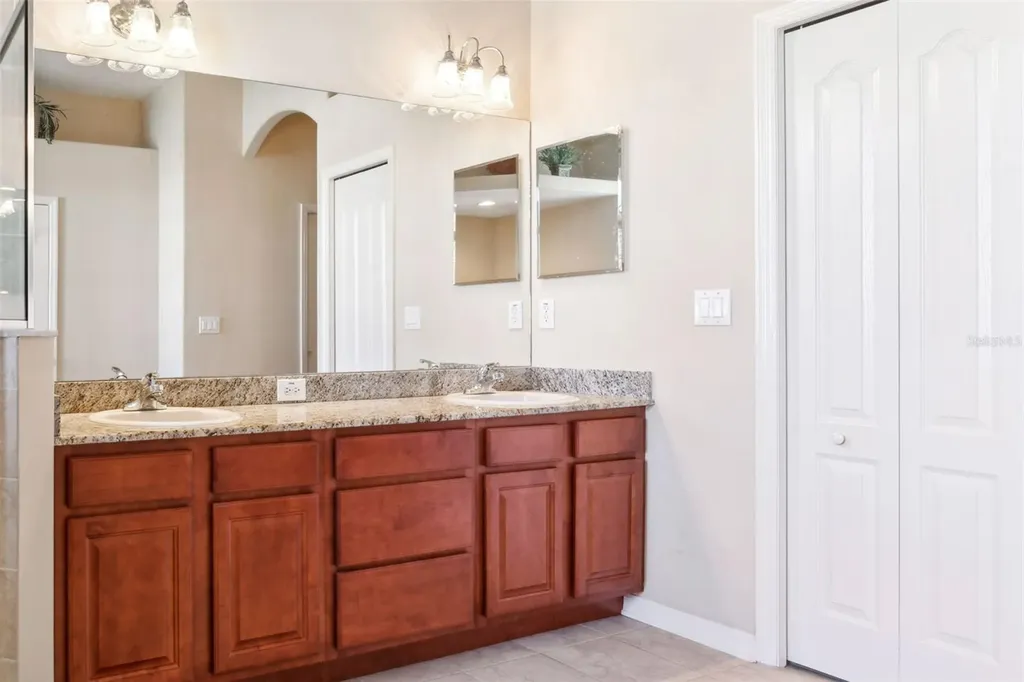 1430 Beaconsfield Drive Wesley Chapel FL 33543