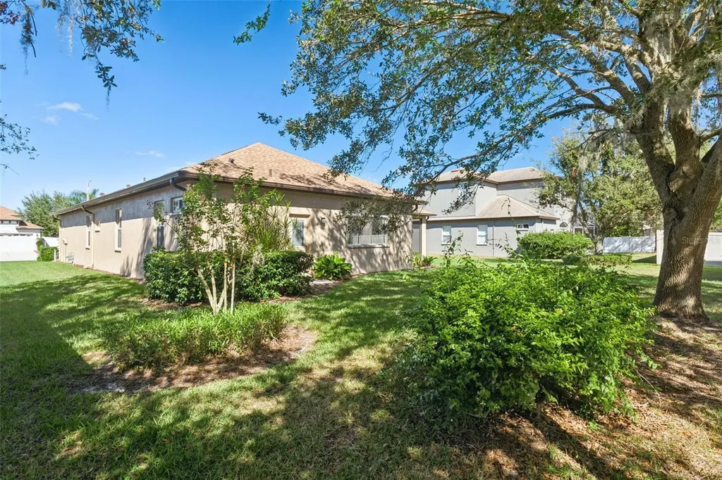 1430 Beaconsfield Drive Wesley Chapel FL 33543