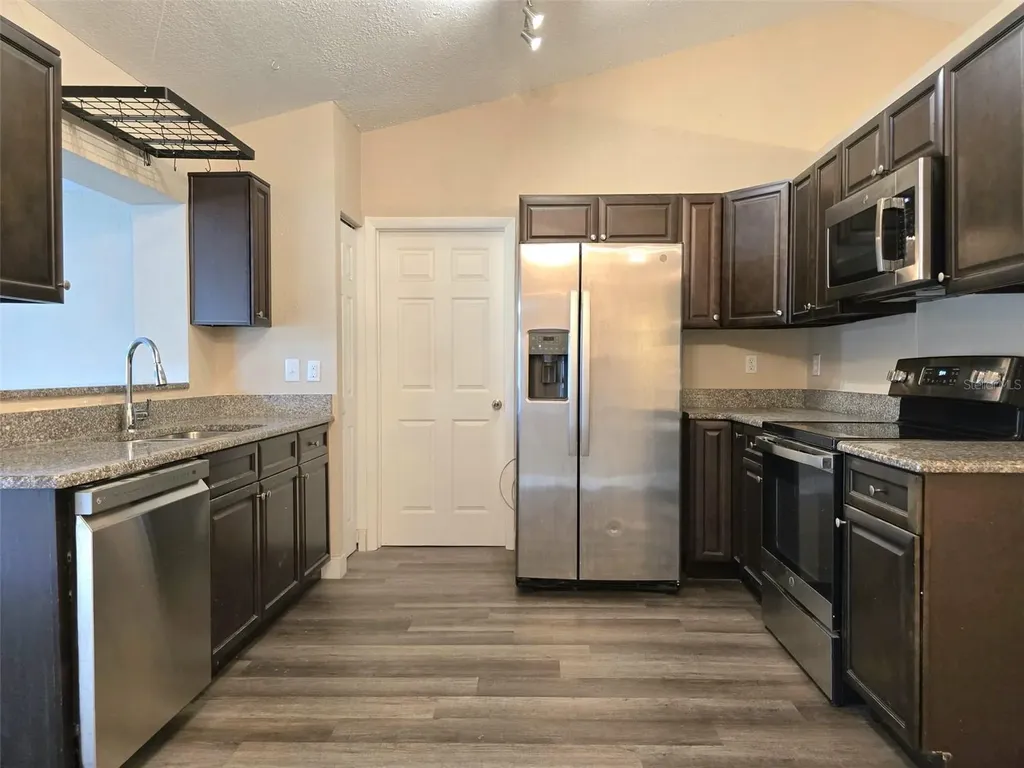326 Colonade Court Kissimmee FL 34758