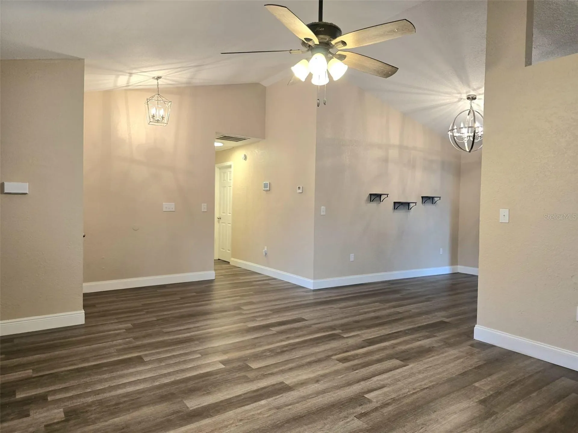 326 Colonade Court Kissimmee FL 34758