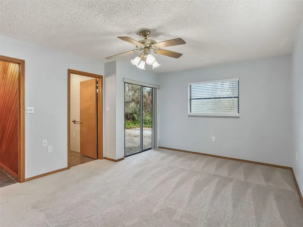 11398 Cr 682 Webster FL 33597
