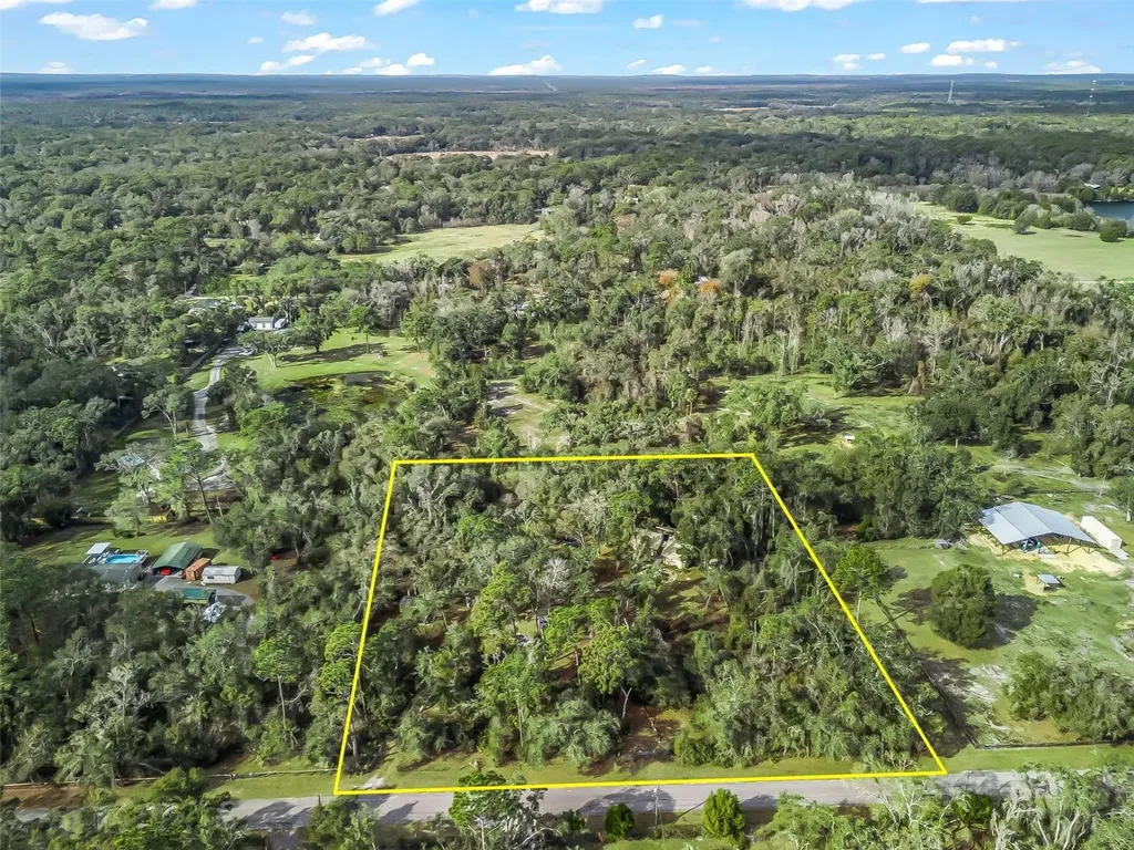 11398 Cr 682 Webster FL 33597