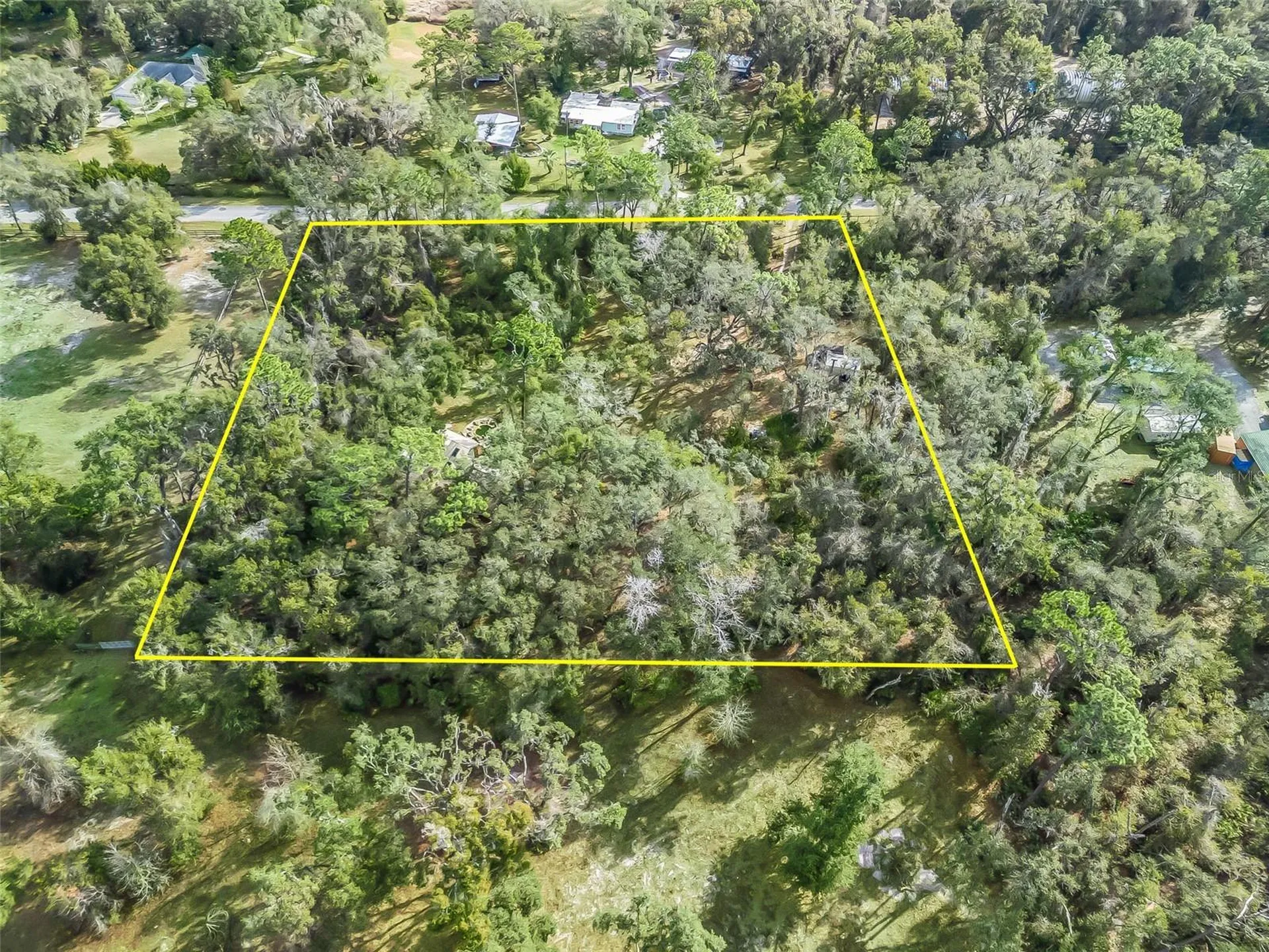 11398 Cr 682 Webster FL 33597