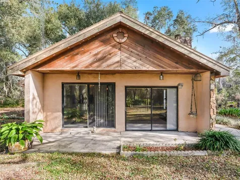 11398 Cr 682 Webster FL 33597