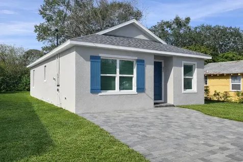 2460 Church Street Sanford FL 32771