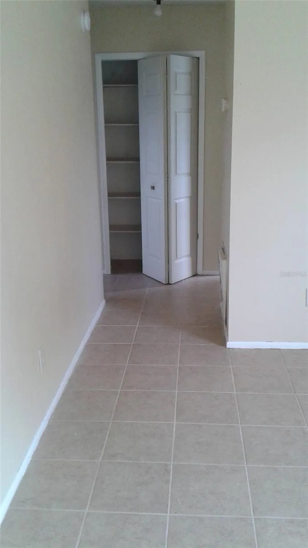 3285 Split Willow Drive Orlando FL 32808