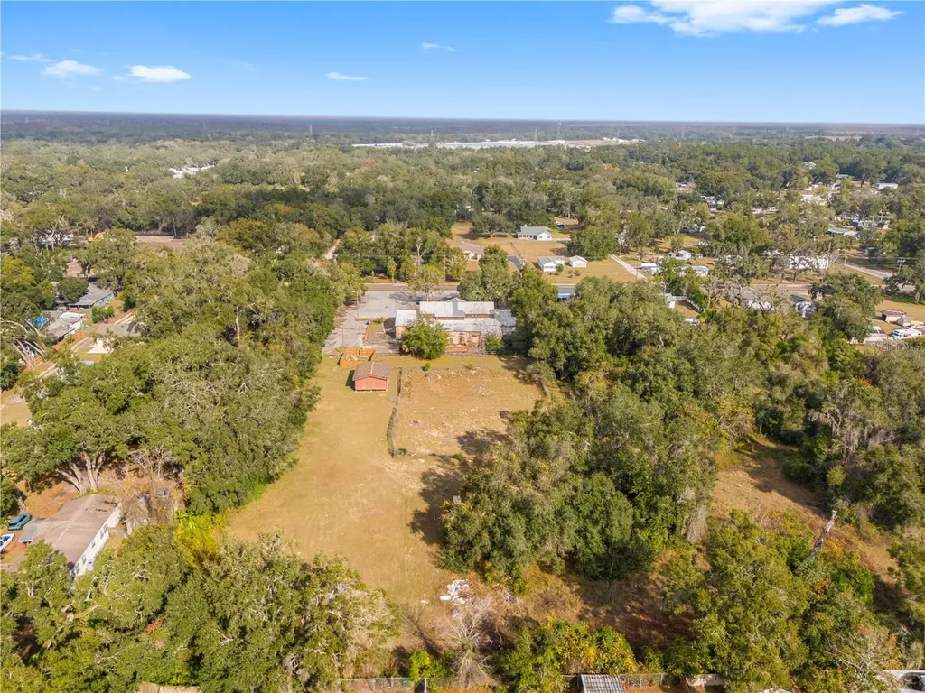 10511 Main Street Thonotosassa FL 33592