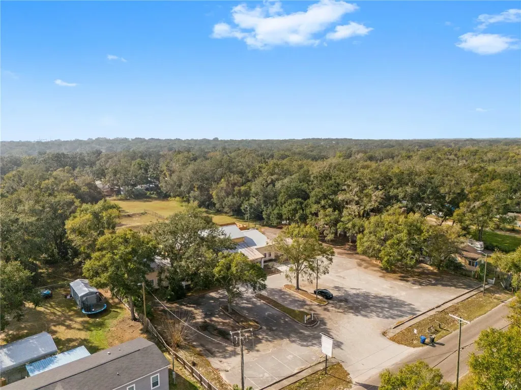 10511 Main Street Thonotosassa FL 33592