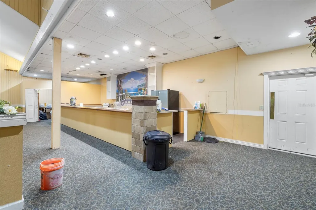10511 Main Street Thonotosassa FL 33592