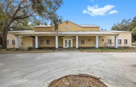10511 Main Street Thonotosassa FL 33592
