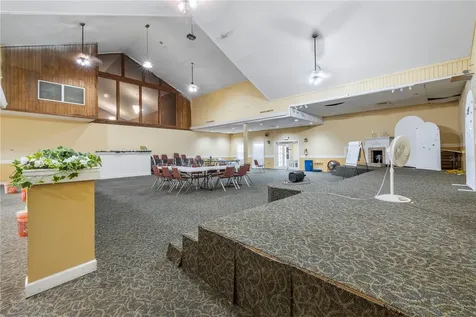 10511 Main Street Thonotosassa FL 33592