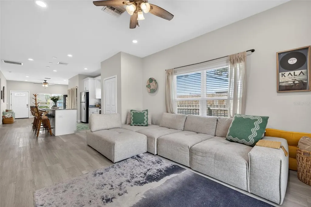 4635 6th Avenue S St Petersburg FL 33711