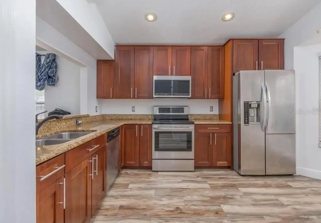 14287 Weymouth Run Orlando FL 32828