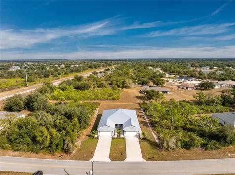 1036 San Cristobal Avenue Punta Gorda FL 33983