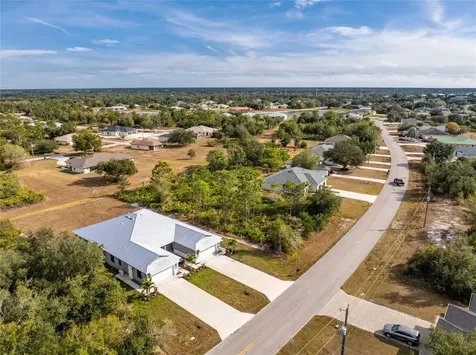 1036 San Cristobal Avenue Punta Gorda FL 33983