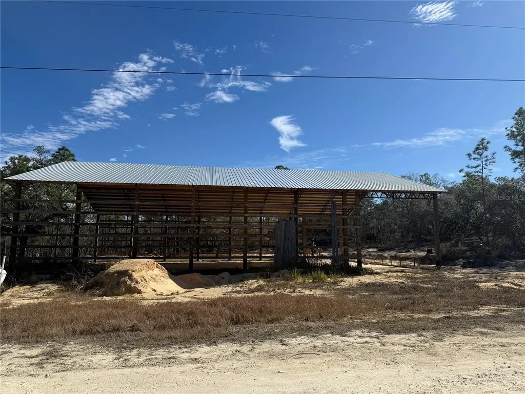 16386 Kakawi Road Weeki Wachee FL 34614