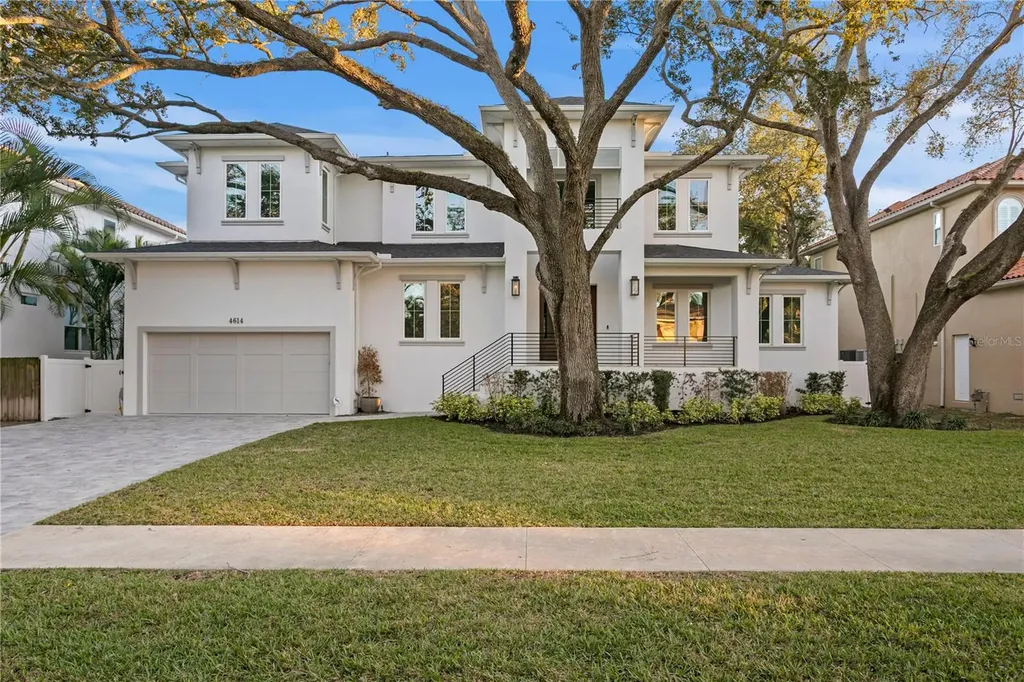 4614 W Lowell Avenue Tampa FL 33629