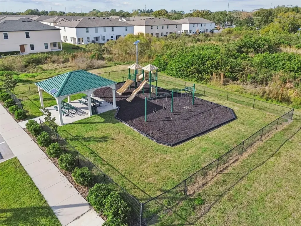 5228 New Friendship Place Tampa FL 33619
