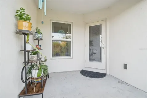 5228 New Friendship Place Tampa FL 33619