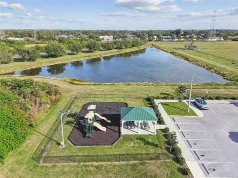 5228 New Friendship Place Tampa FL 33619