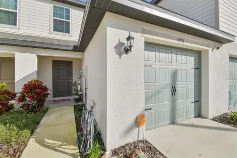 5228 New Friendship Place Tampa FL 33619