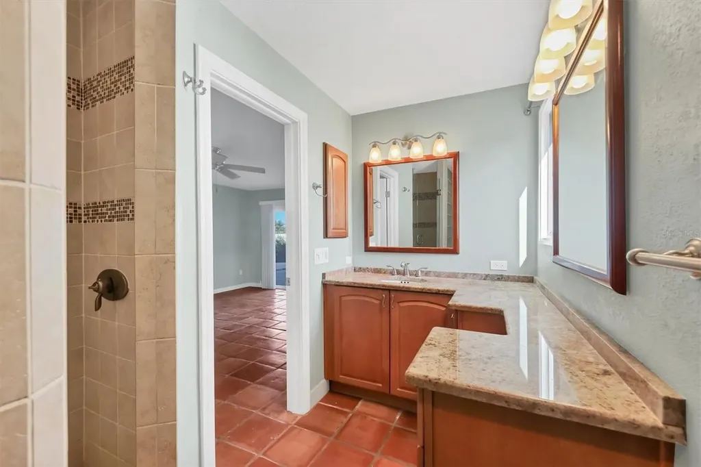 3601 Coquina Key Drive SE St Petersburg FL 33705