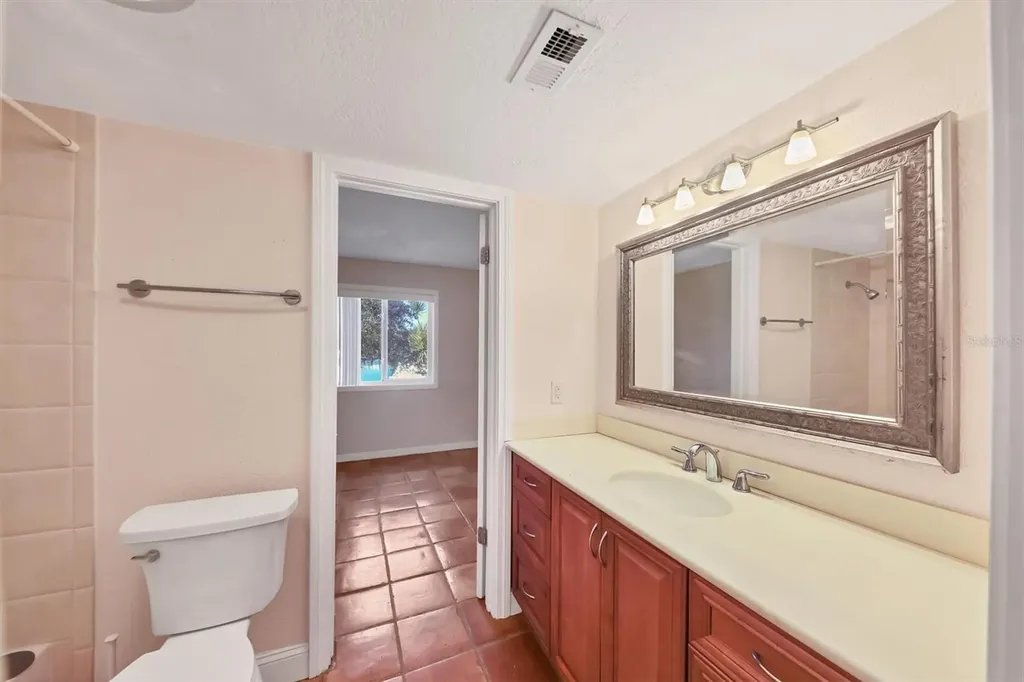3601 Coquina Key Drive SE St Petersburg FL 33705