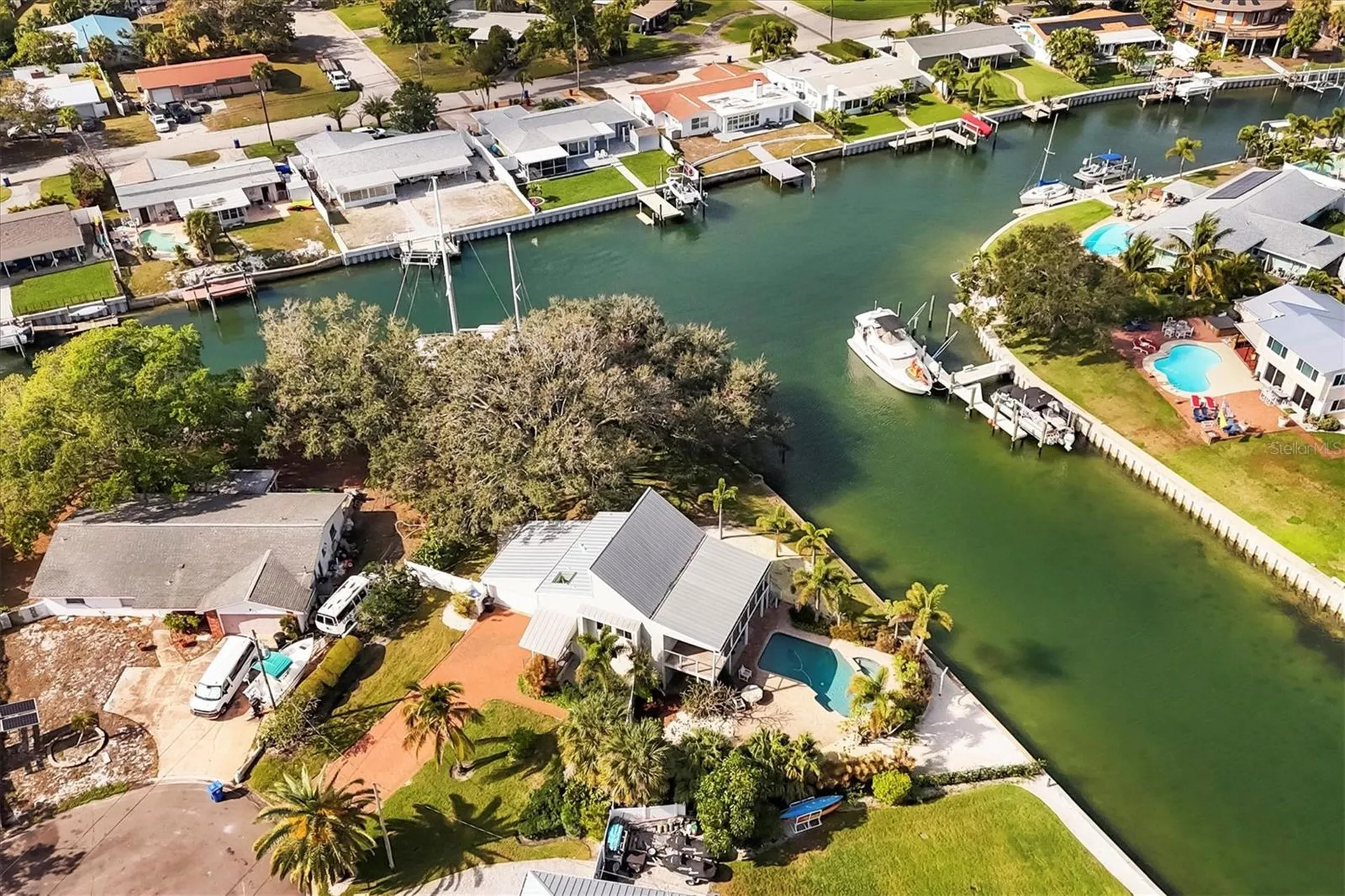 3601 Coquina Key Drive SE St Petersburg FL 33705