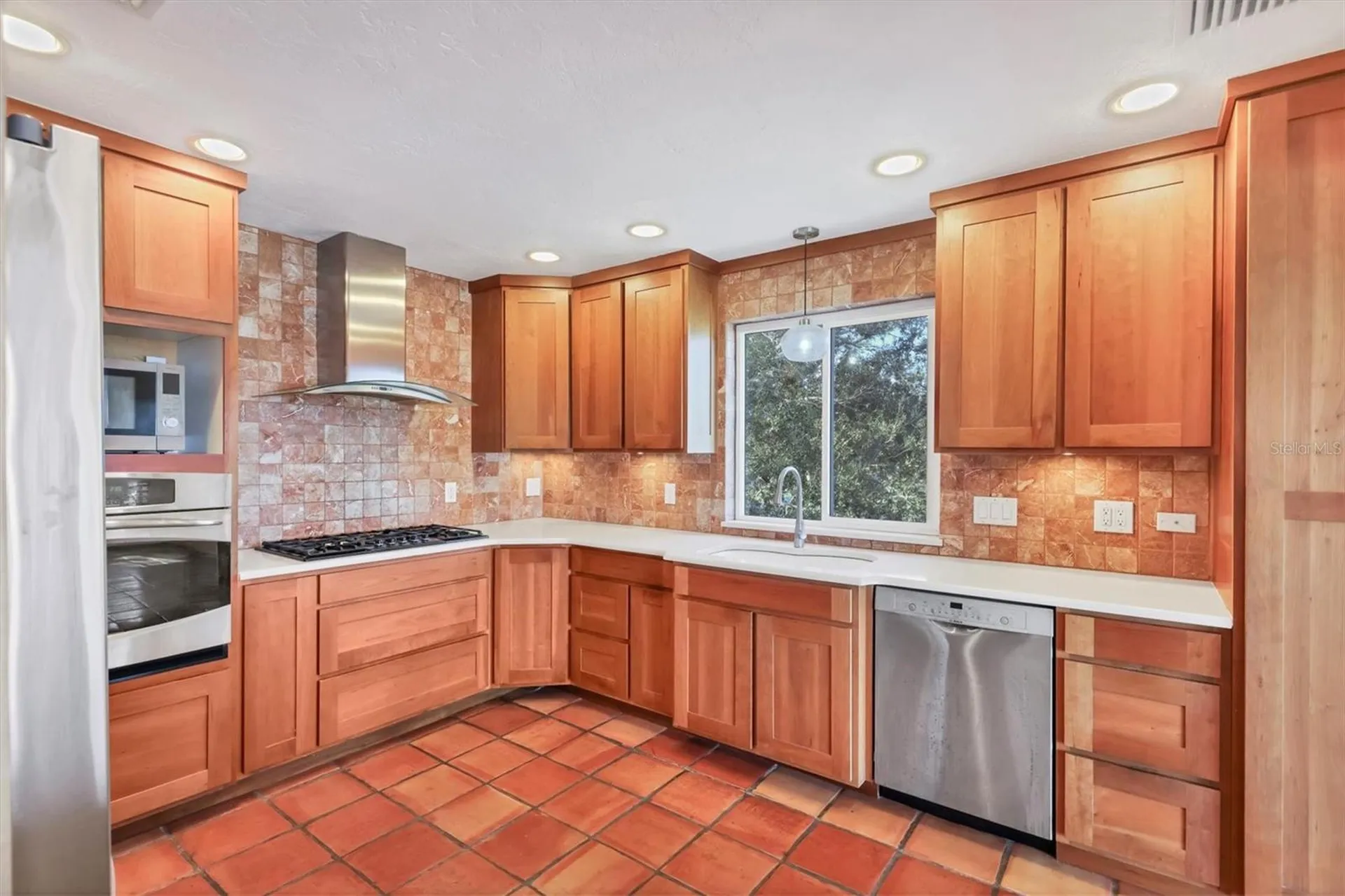 3601 Coquina Key Drive SE St Petersburg FL 33705