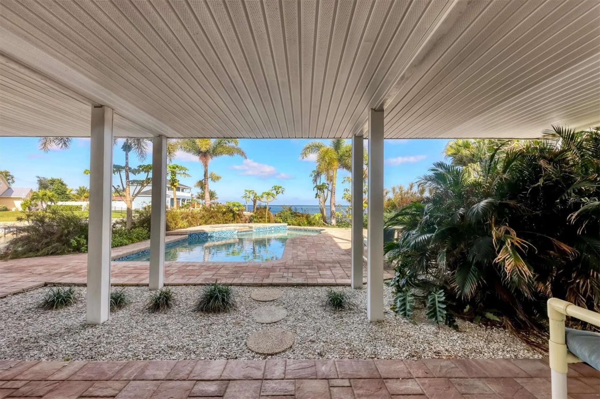 3601 Coquina Key Drive SE St Petersburg FL 33705