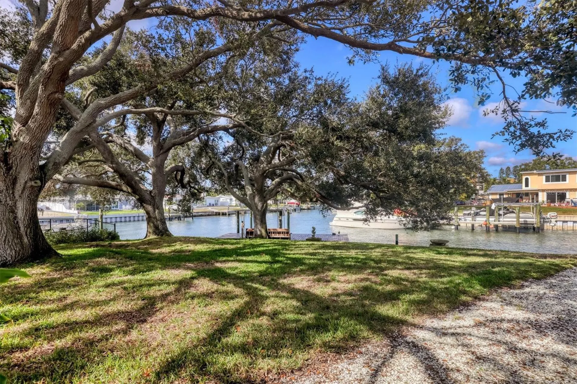 3601 Coquina Key Drive SE St Petersburg FL 33705
