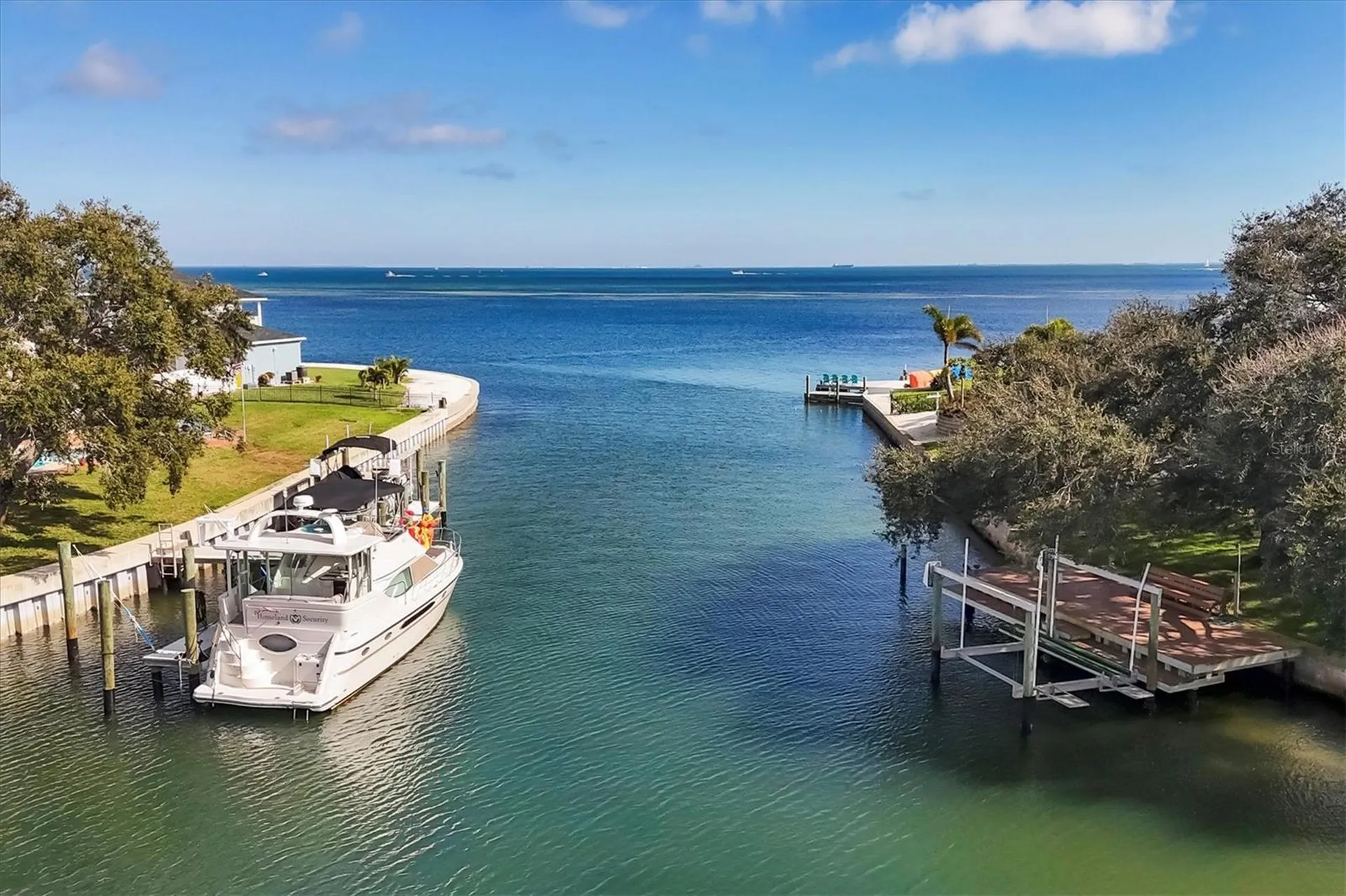 3601 Coquina Key Drive SE St Petersburg FL 33705