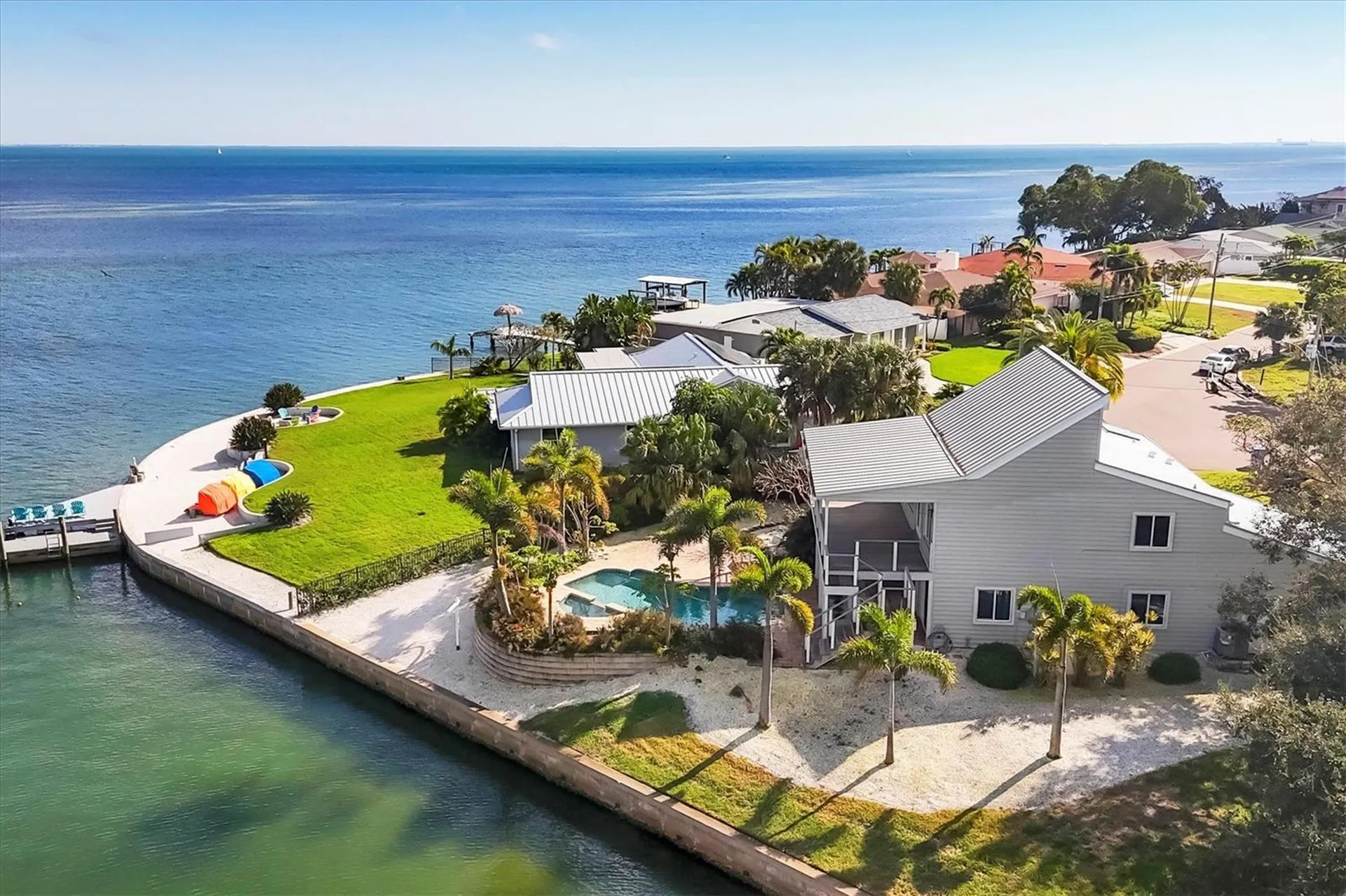 3601 Coquina Key Drive SE St Petersburg FL 33705