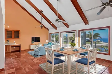 3601 Coquina Key Drive SE St Petersburg FL 33705
