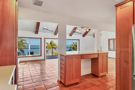 3601 Coquina Key Drive SE St Petersburg FL 33705