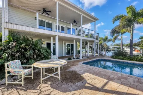 3601 Coquina Key Drive SE St Petersburg FL 33705
