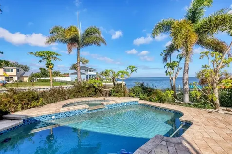 3601 Coquina Key Drive SE St Petersburg FL 33705