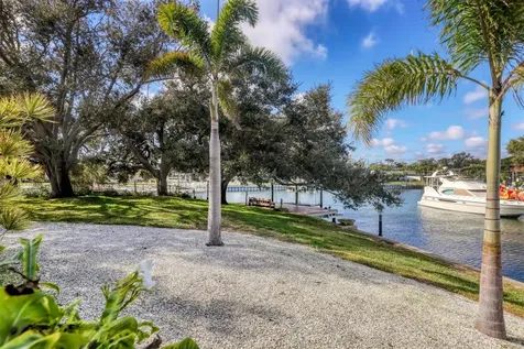 3601 Coquina Key Drive SE St Petersburg FL 33705
